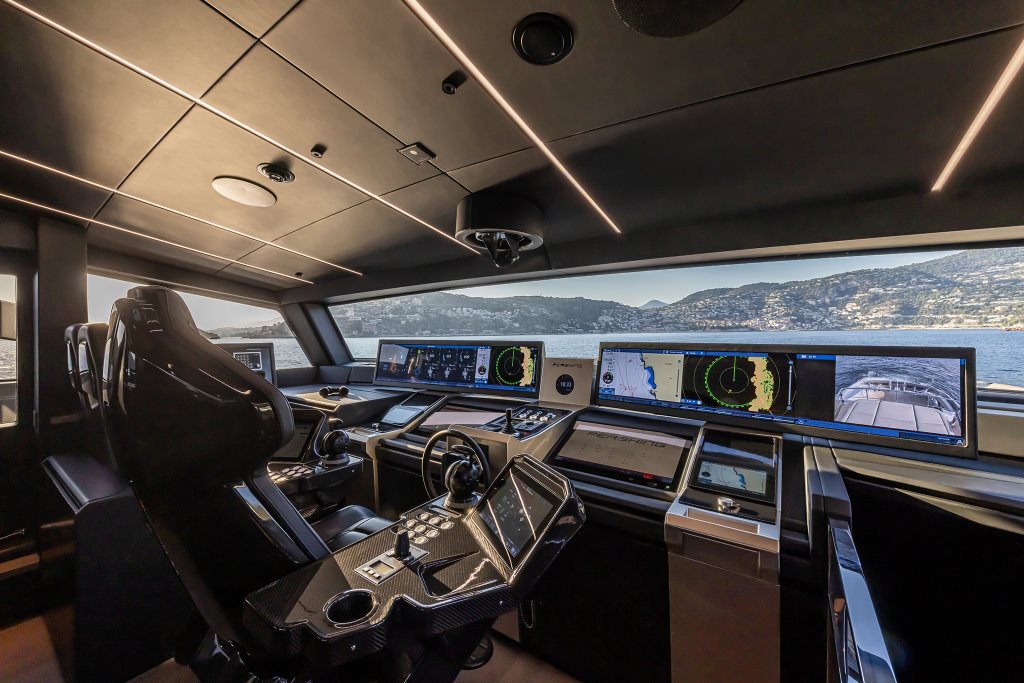 Pershing GTX116 — photo 9