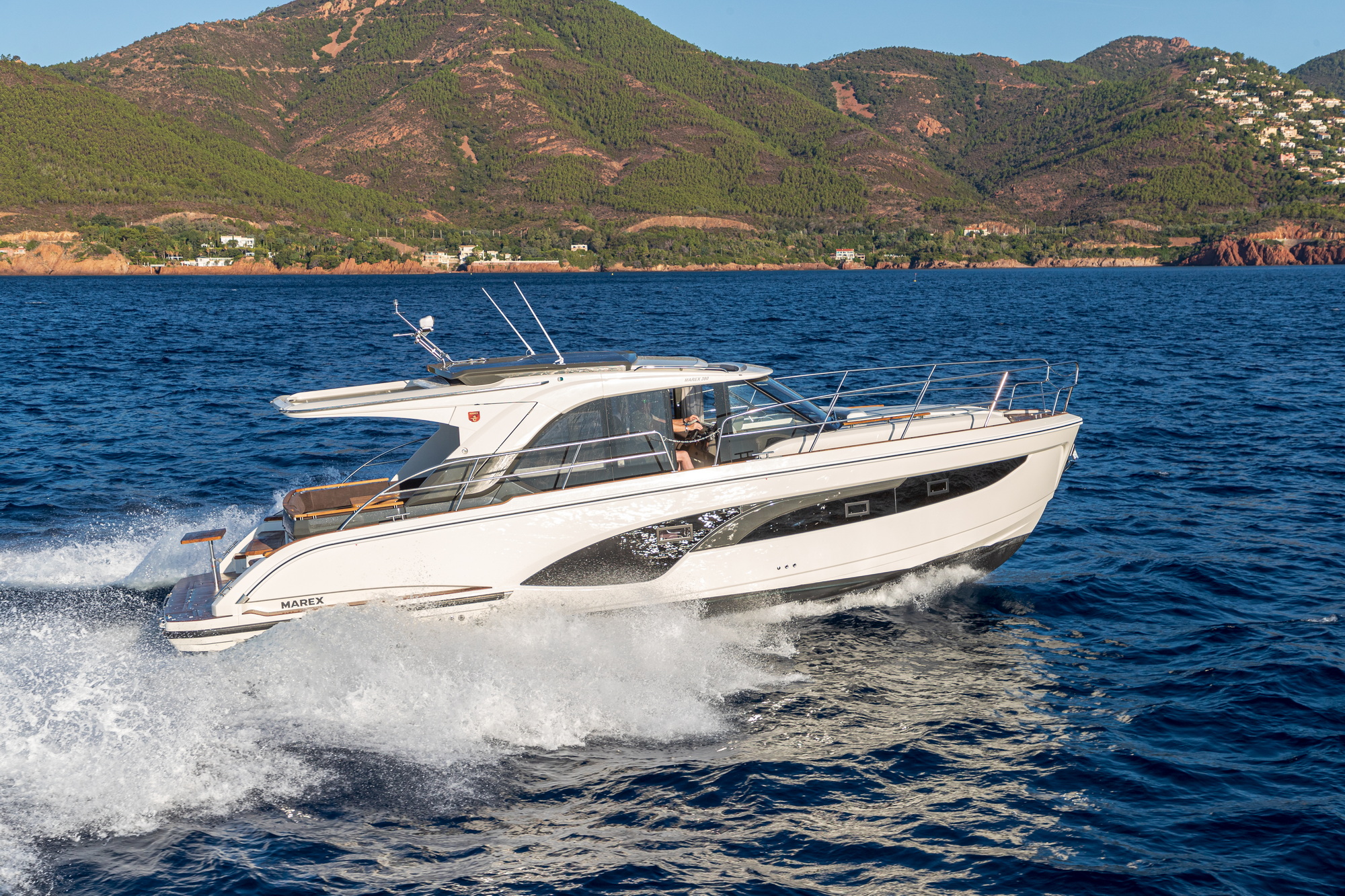 Marex 390 — photo 6
