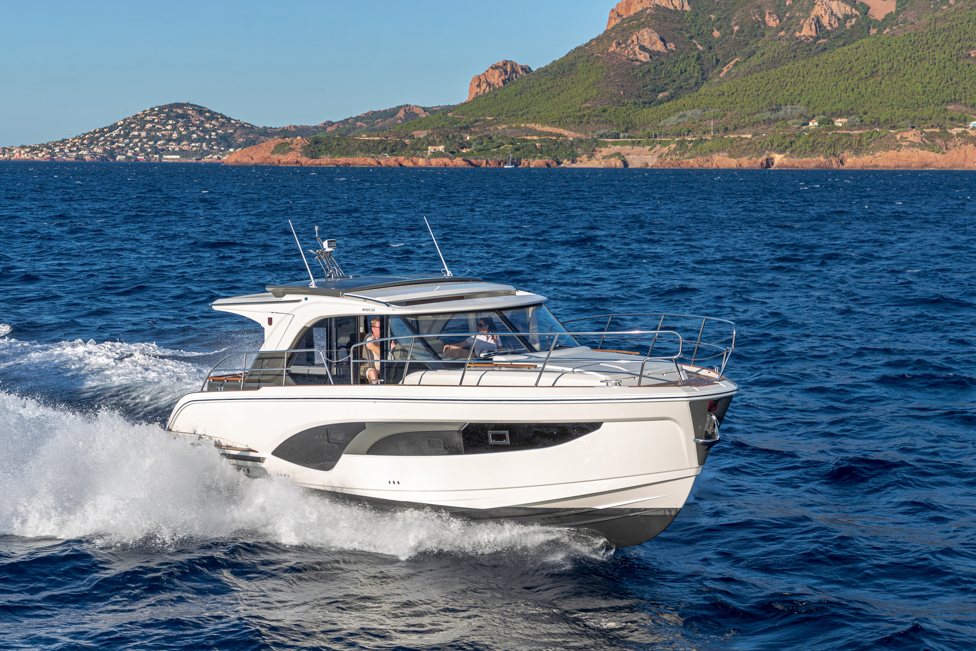 Marex 390 — photo 3