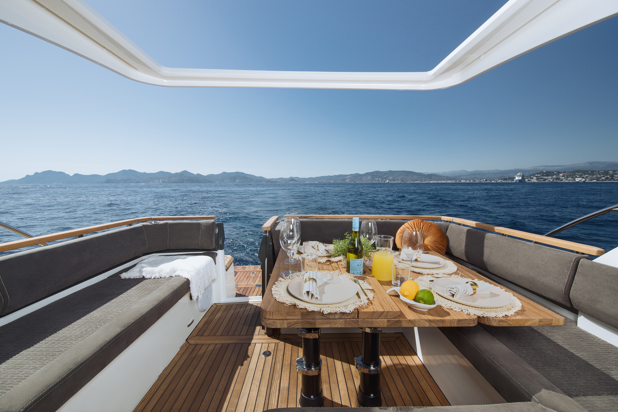 Marex 390 — photo 8