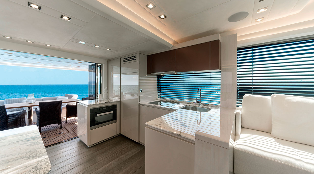 Monte Carlo Yachts MCY 66 — foto 8