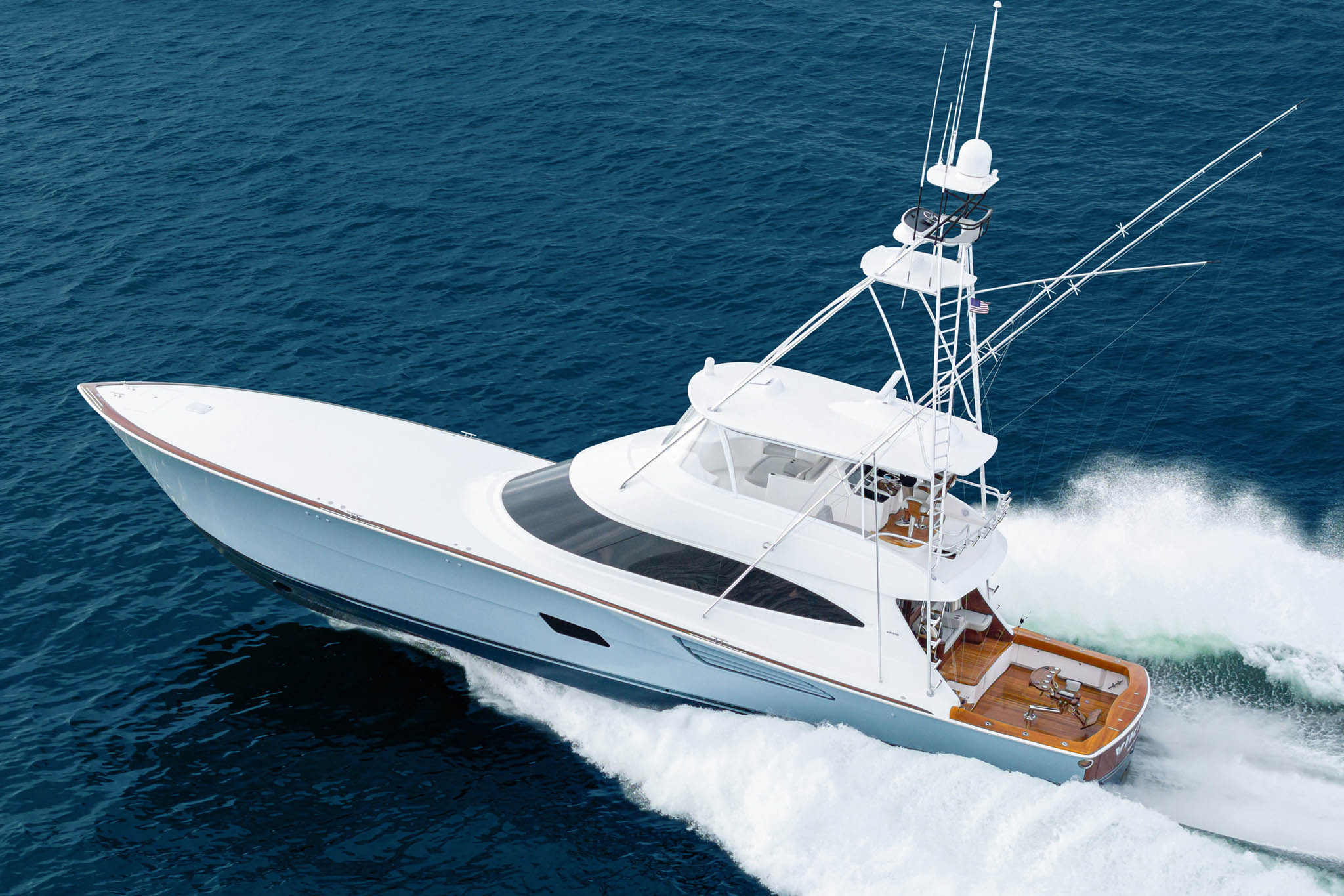Viking Yachts 82 Convertible — photo 9