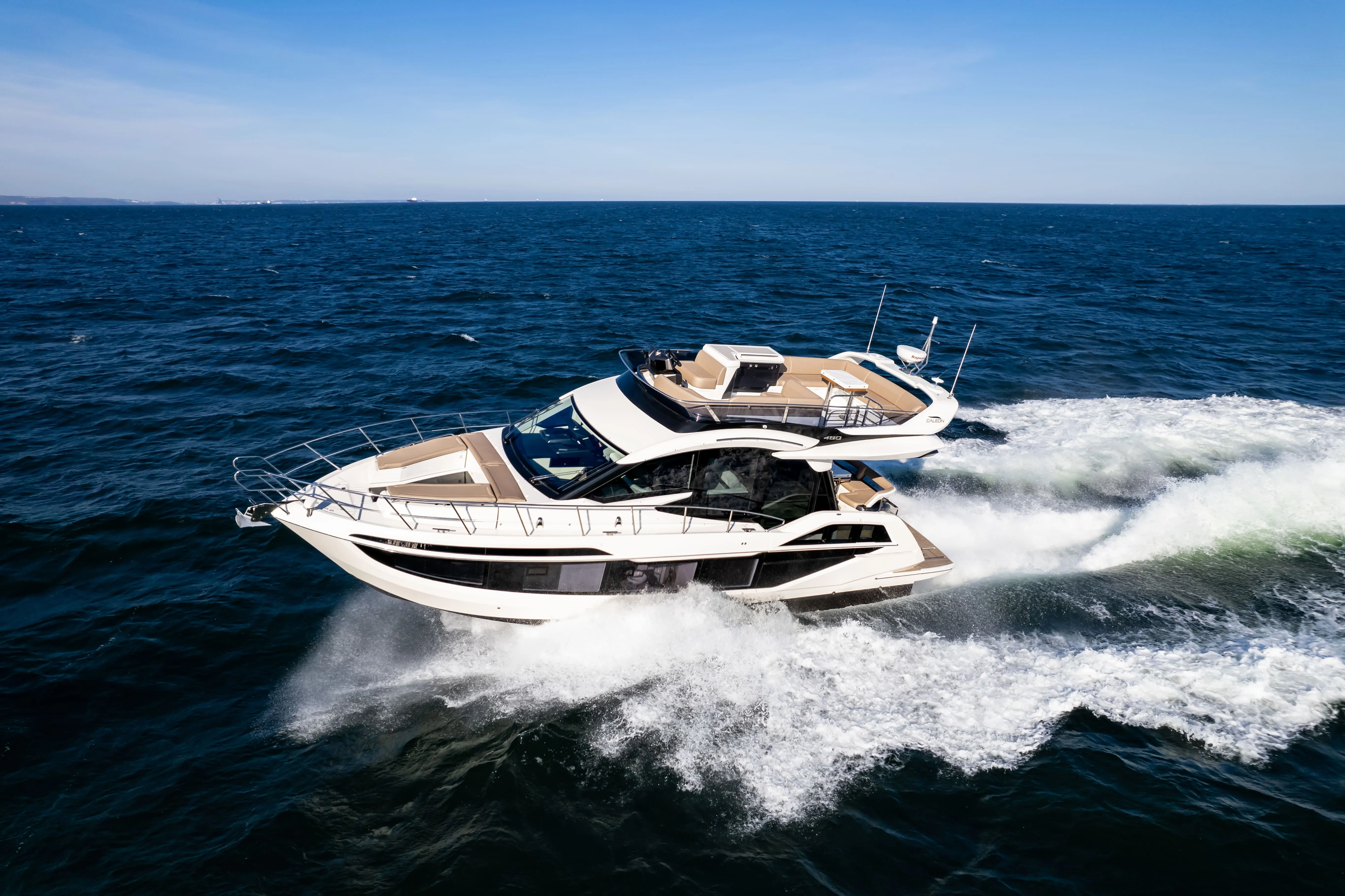 Galeon 480 FLY — photo 5