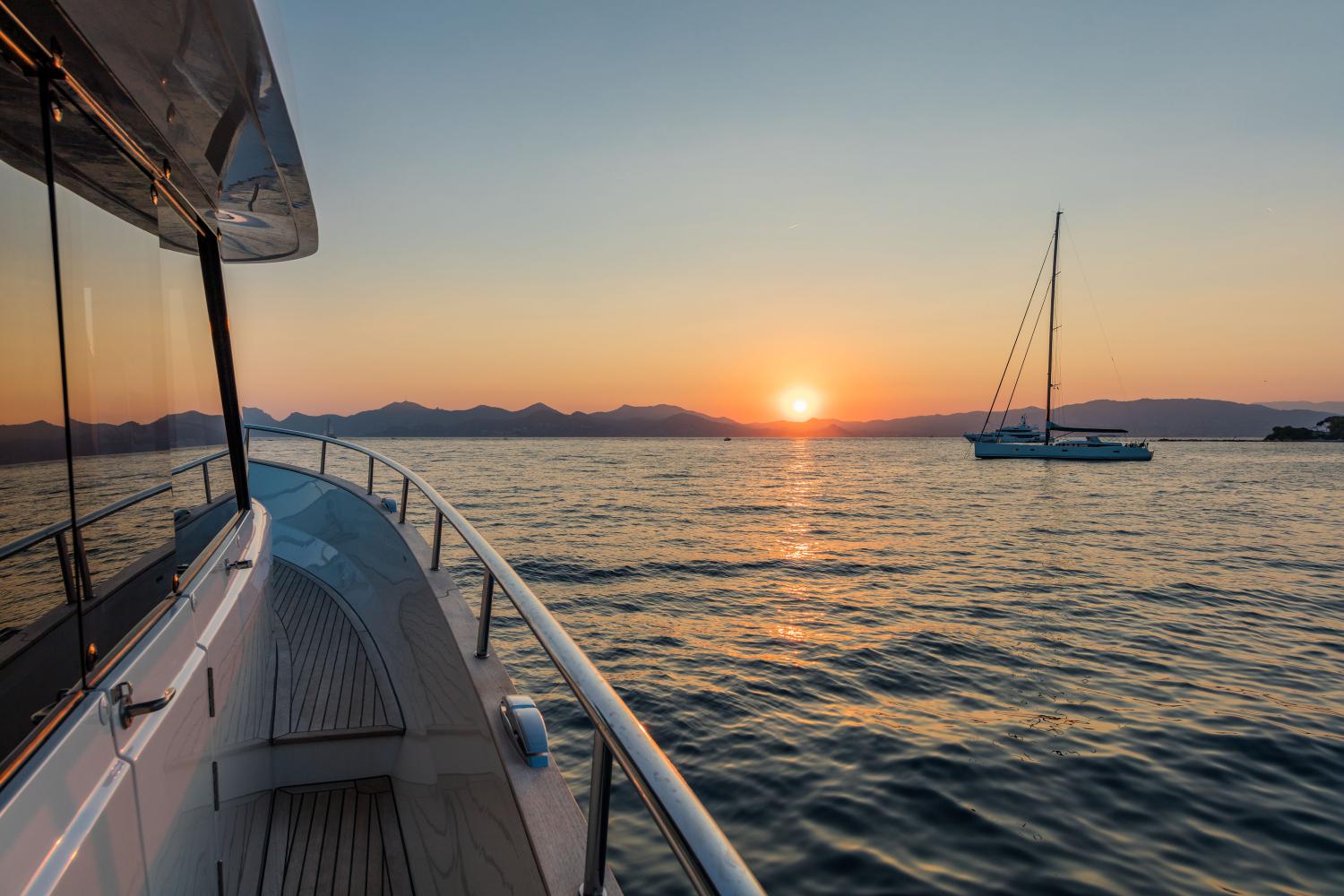 Outer Reef Yachts 620 Trident Solara — photo 6