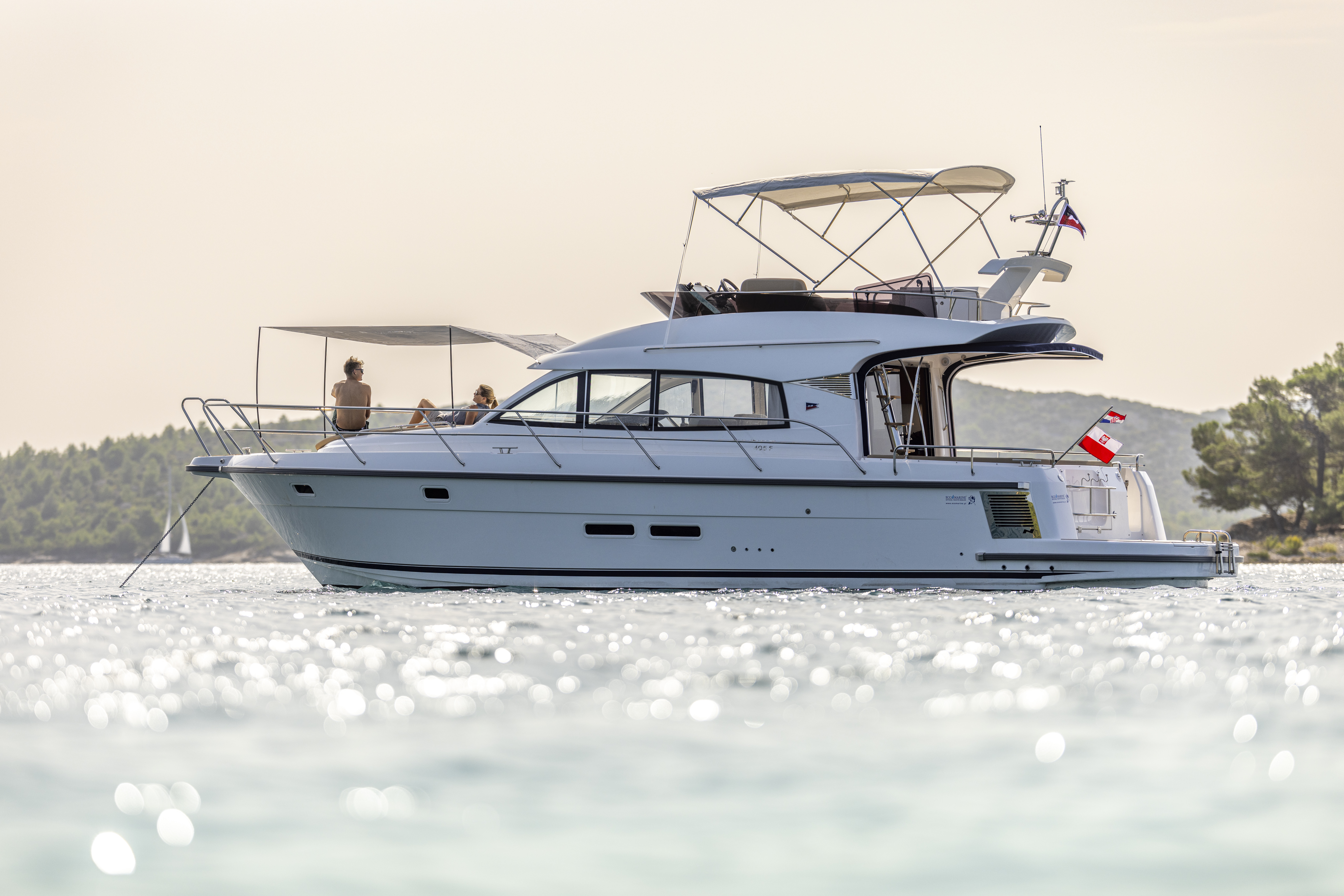 Nimbus 405 Flybridge — photo 2