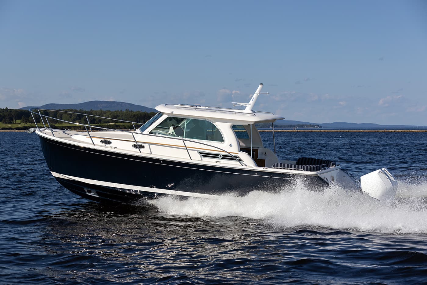 Back Cove Yachts 34O