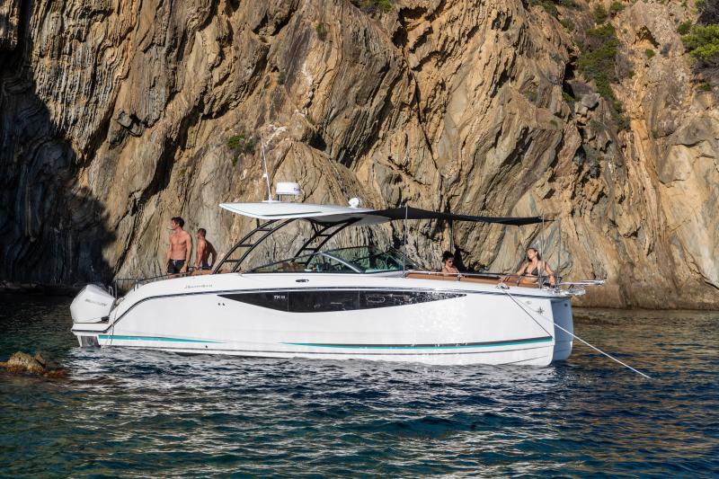 Jeanneau TH33 — photo 4