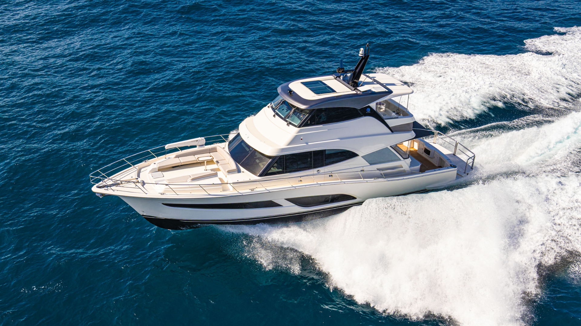 Riviera Riviera 64 Sports Motor Yacht