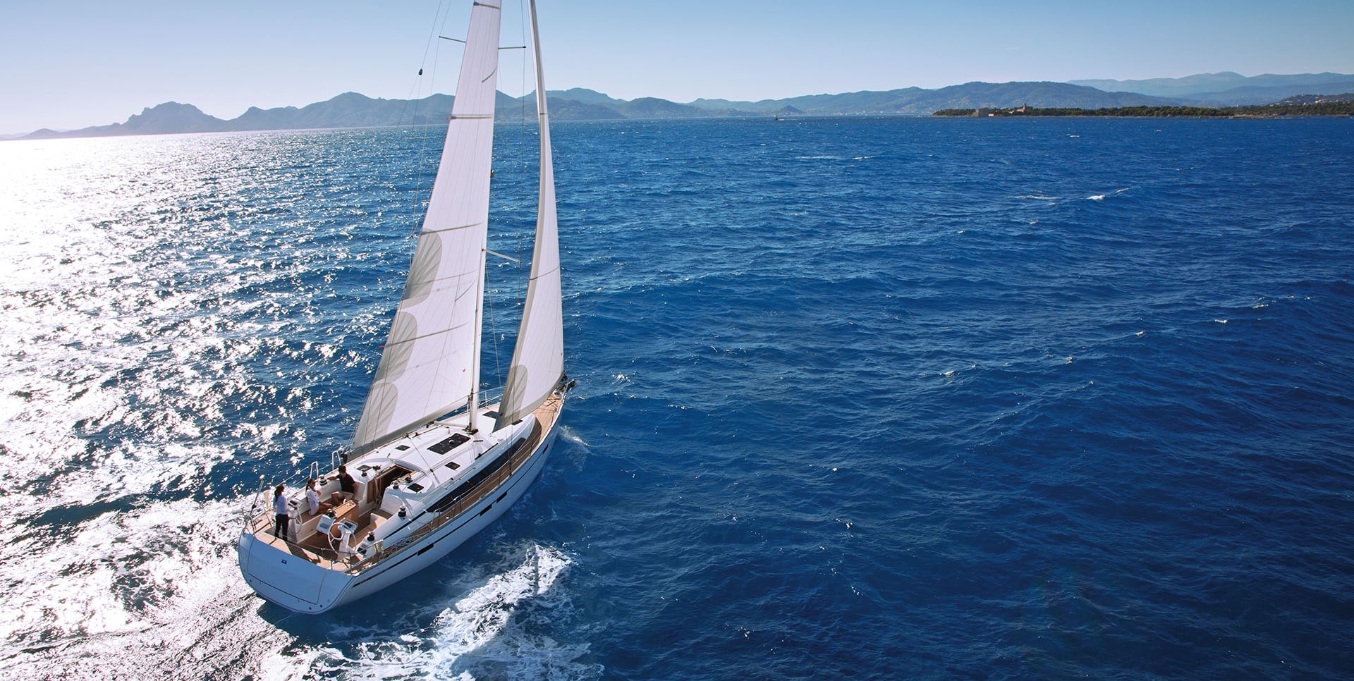 BAVARIA Cruiser 46 — photo 4