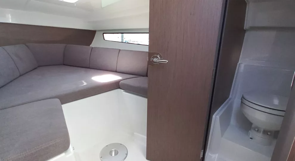 Beneteau Flyer 8 SUNdeck — foto 11