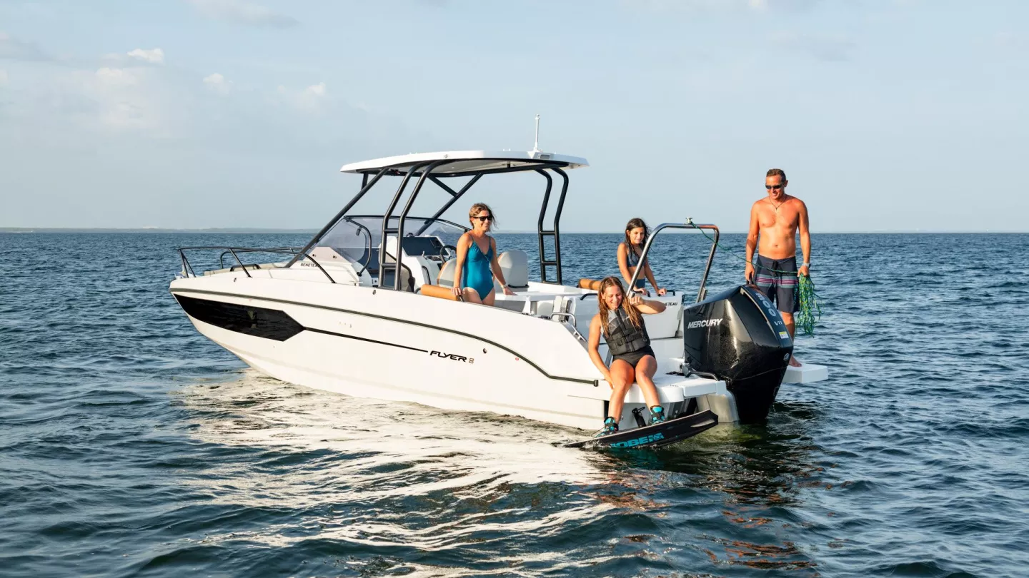 Beneteau Flyer 8 SUNdeck — foto 7