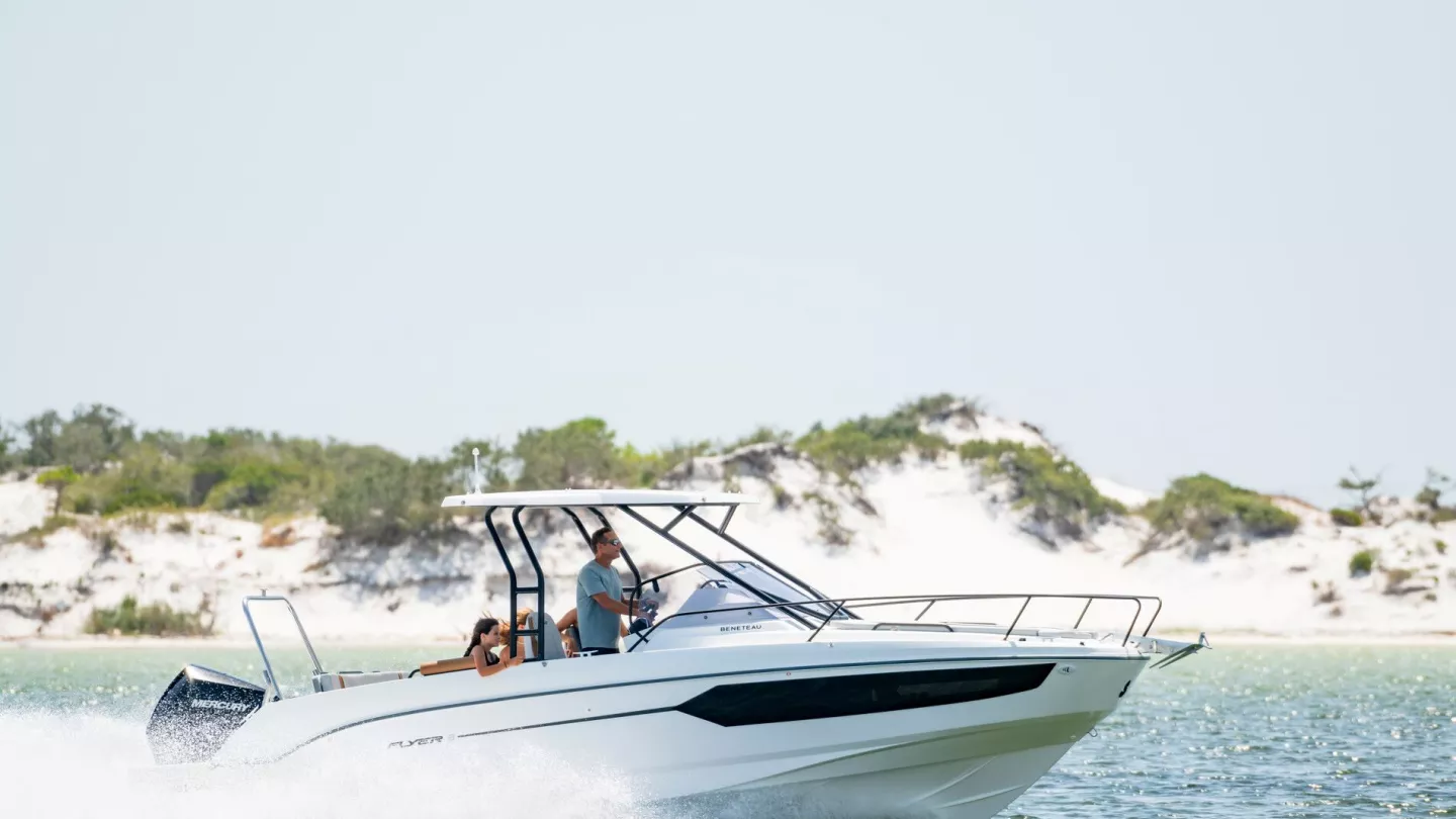 Beneteau Flyer 8 SUNdeck — foto 6