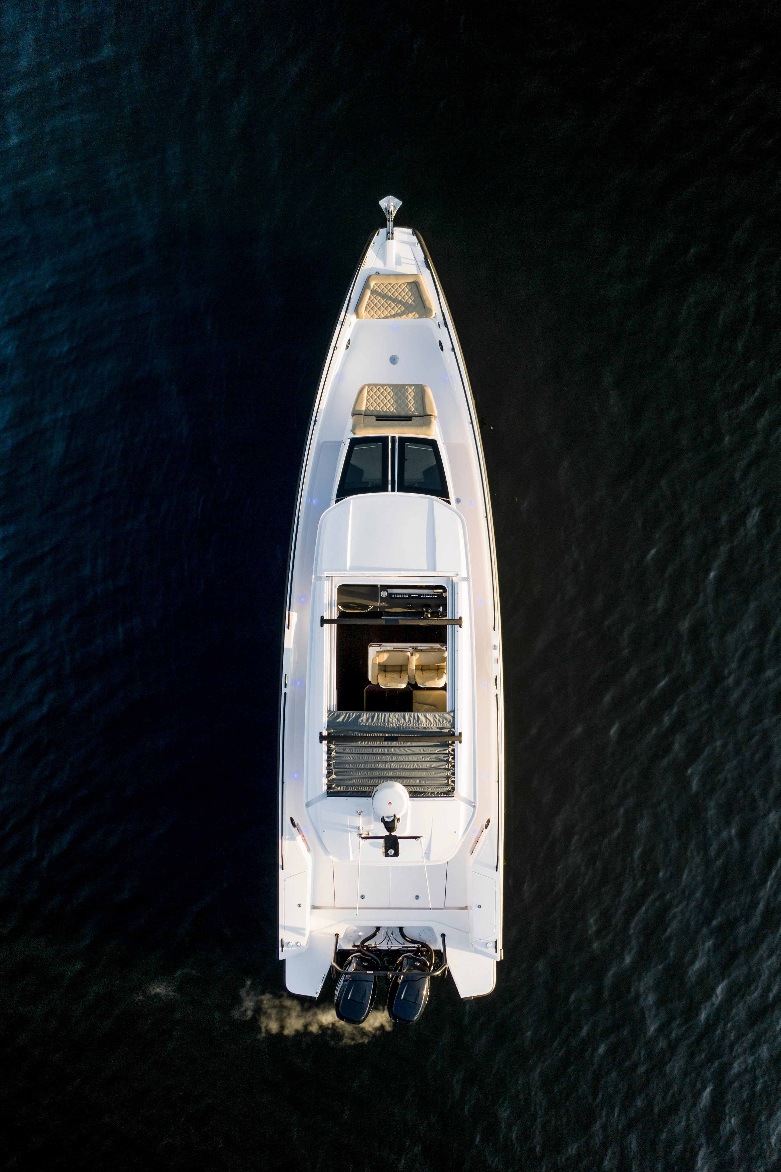 Axopar 37 XC Cross Cabin — photo 7