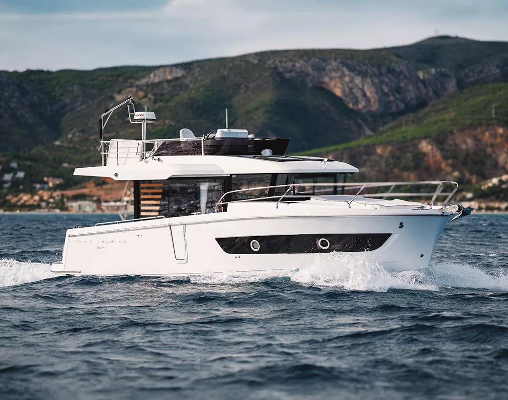 Beneteau Swift Trawler 37 Fly