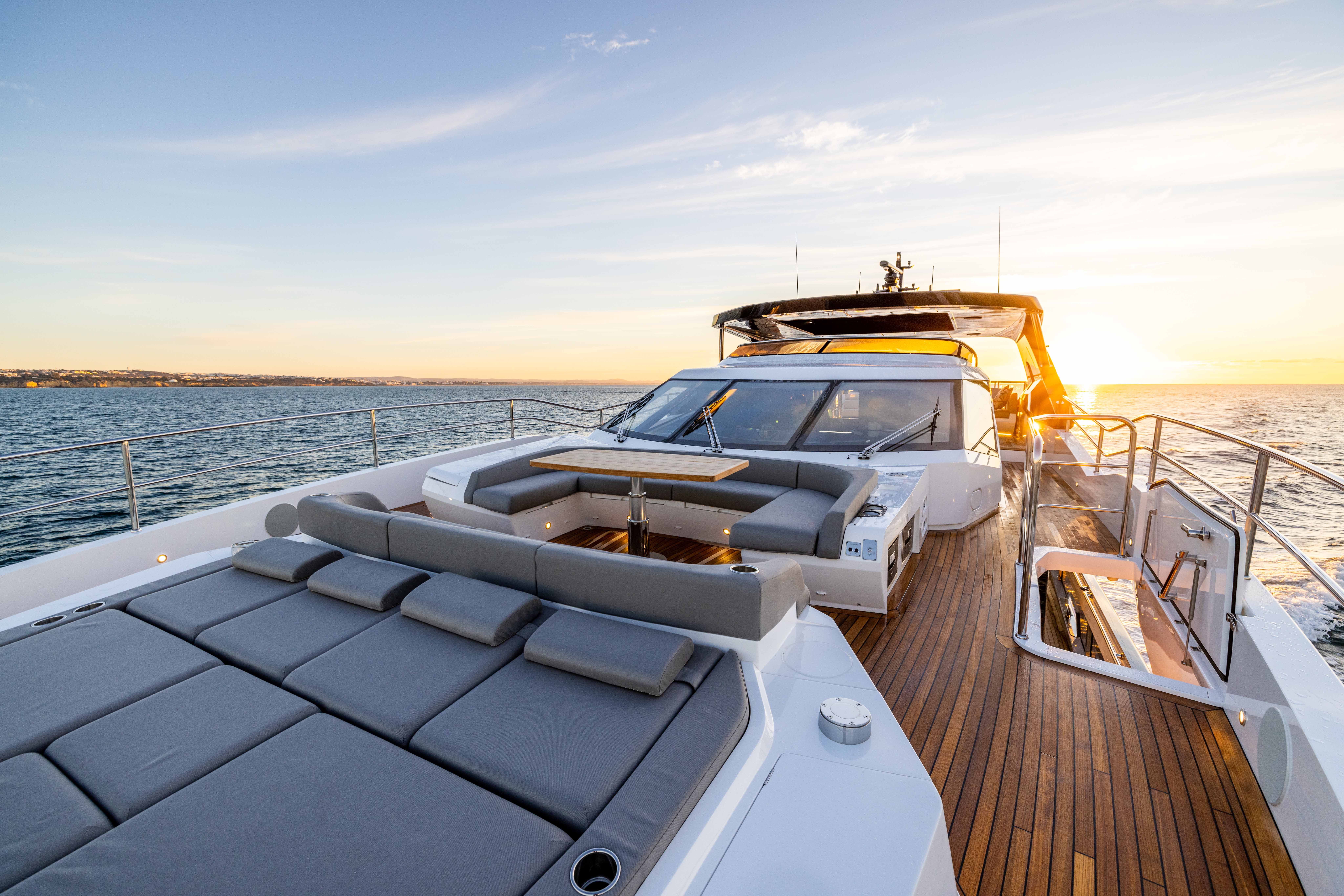 Sunseeker 100 Yacht — photo 2
