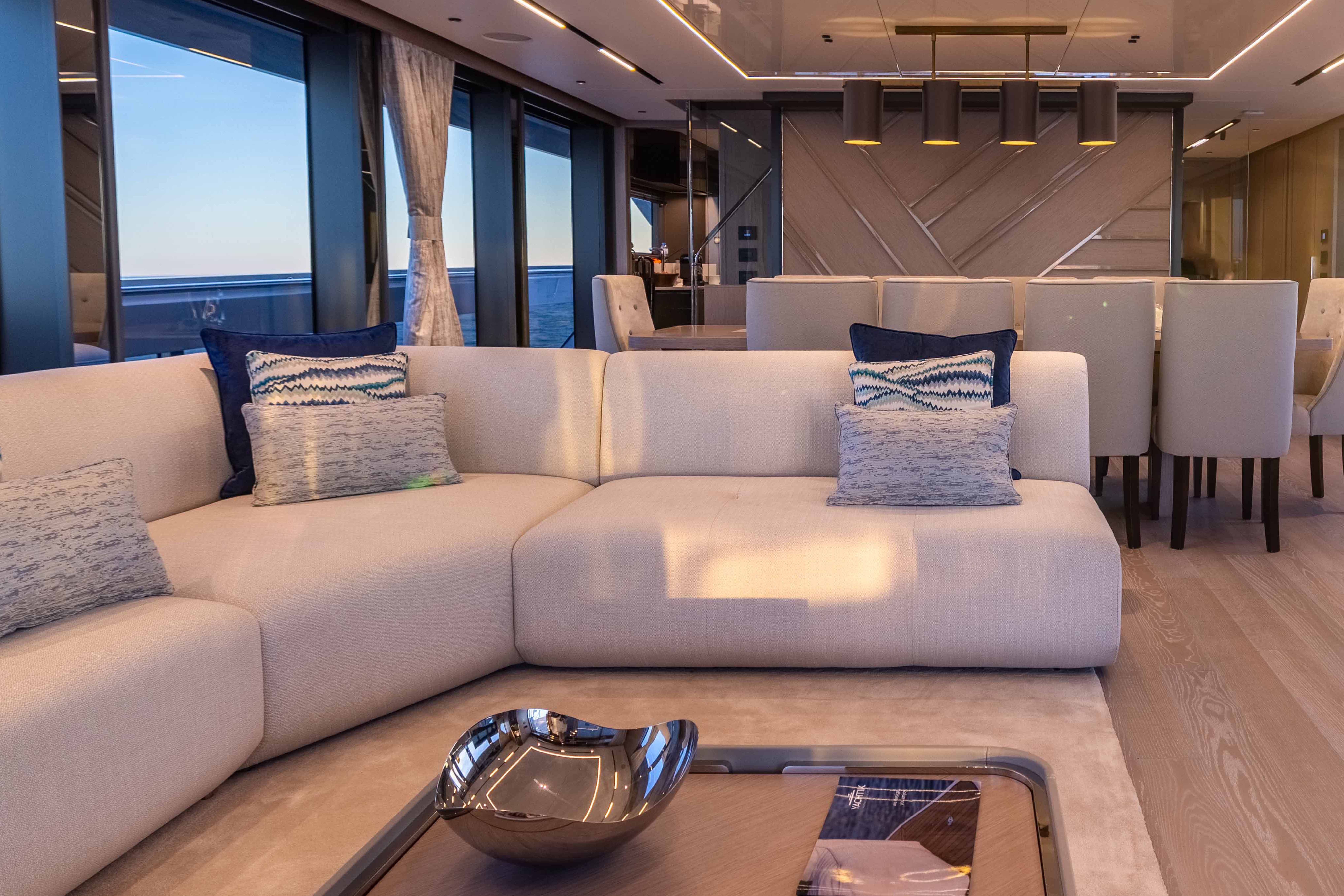 Sunseeker 100 Yacht — photo 7