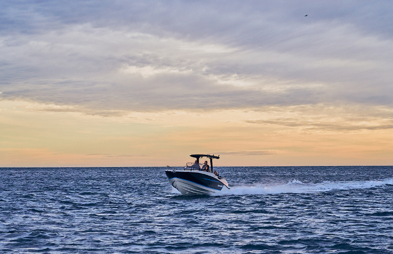 Quicksilver 805 Open — photo 4