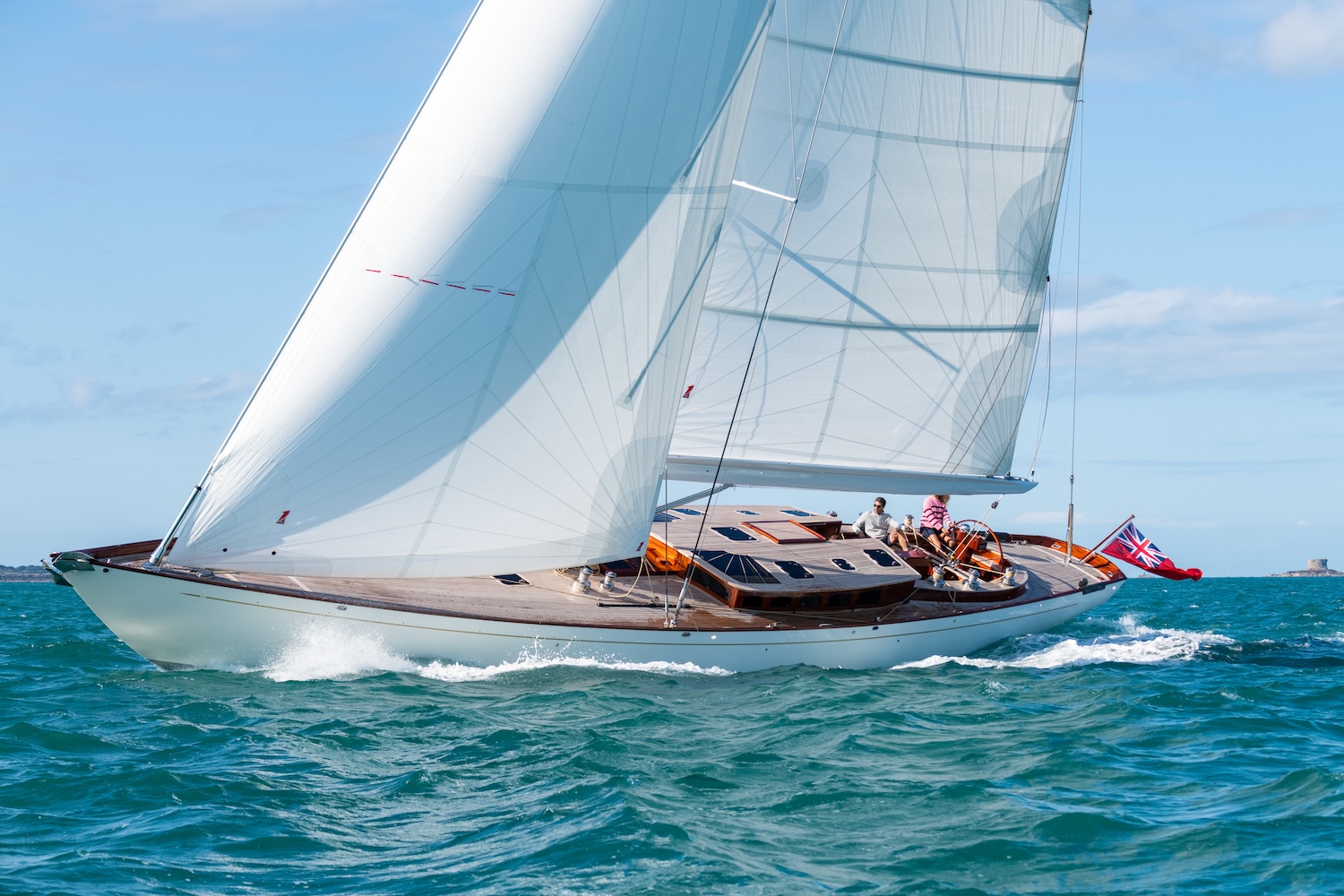 Spirit Yachts Spirit C72