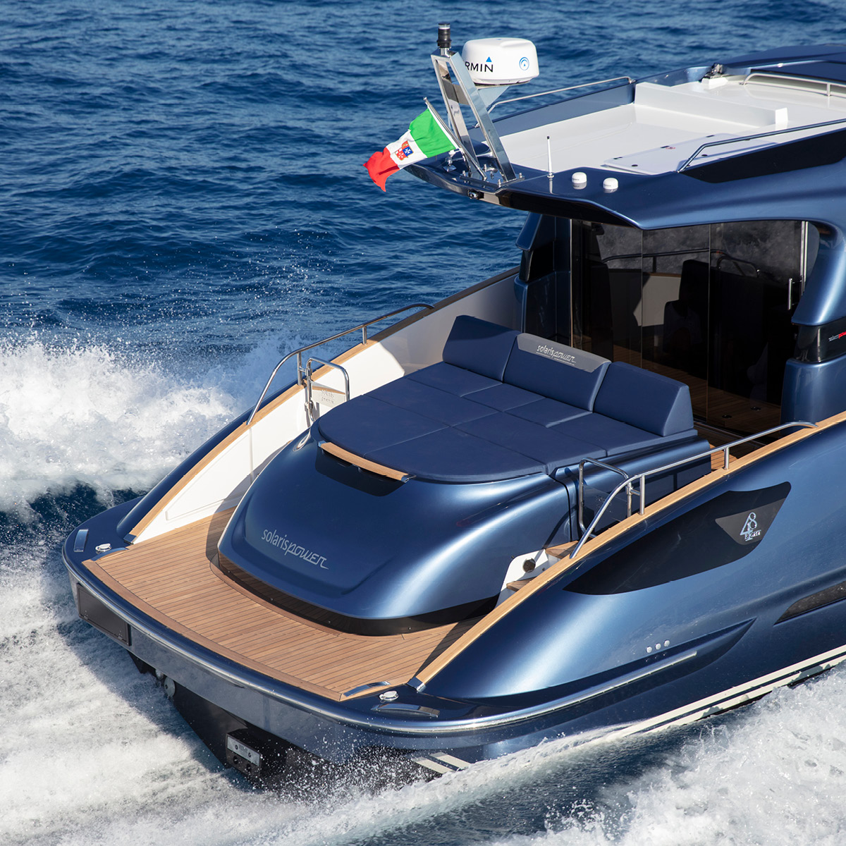 Solaris Power 48 Coupé — photo 5
