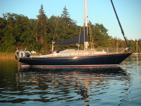 Hallberg-Rassy Mistress 32 — 写真 4