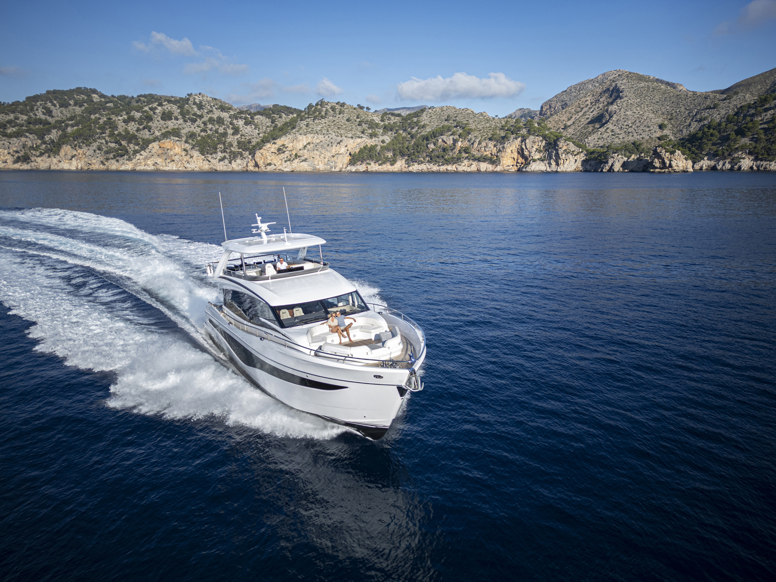 Princess Y80 — photo 10