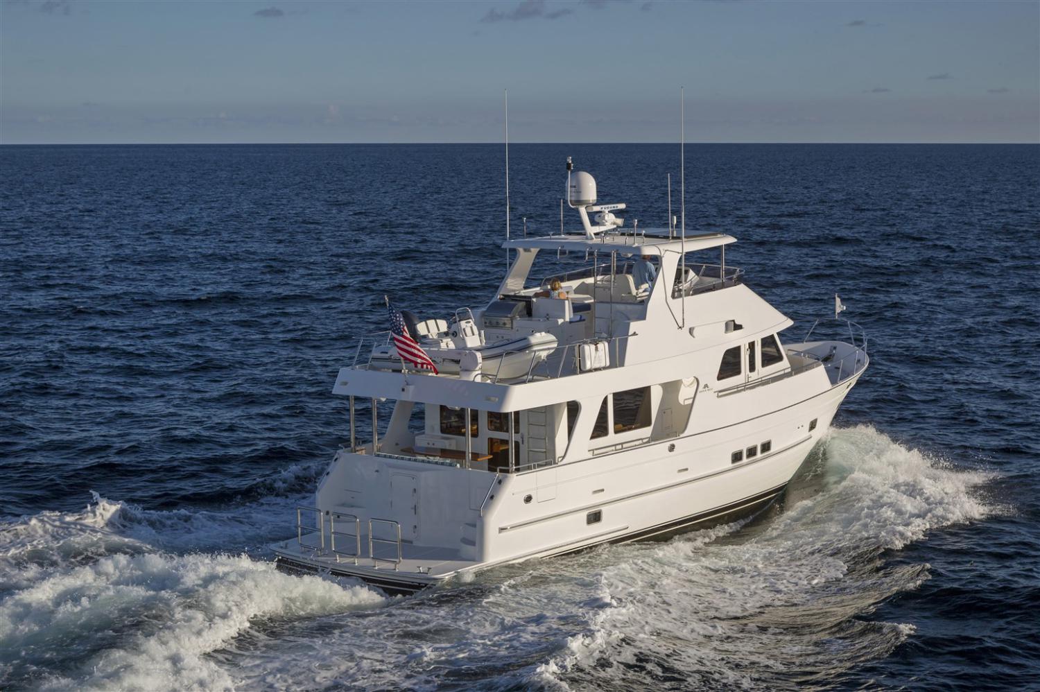 Outer Reef Yachts 610 Motoryacht — photo 3