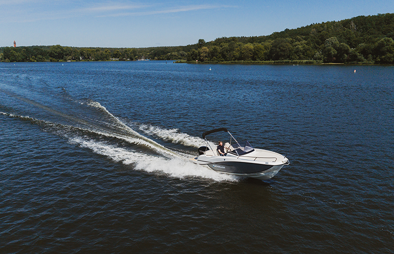 Quicksilver 605 Sundeck — photo 7