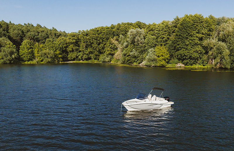 Quicksilver 605 Sundeck — photo 8