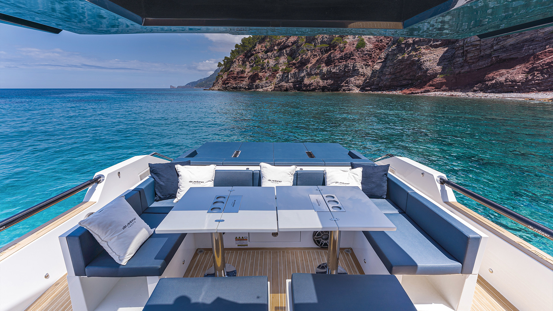 De Antonio Yachts D50 Open — photo 3