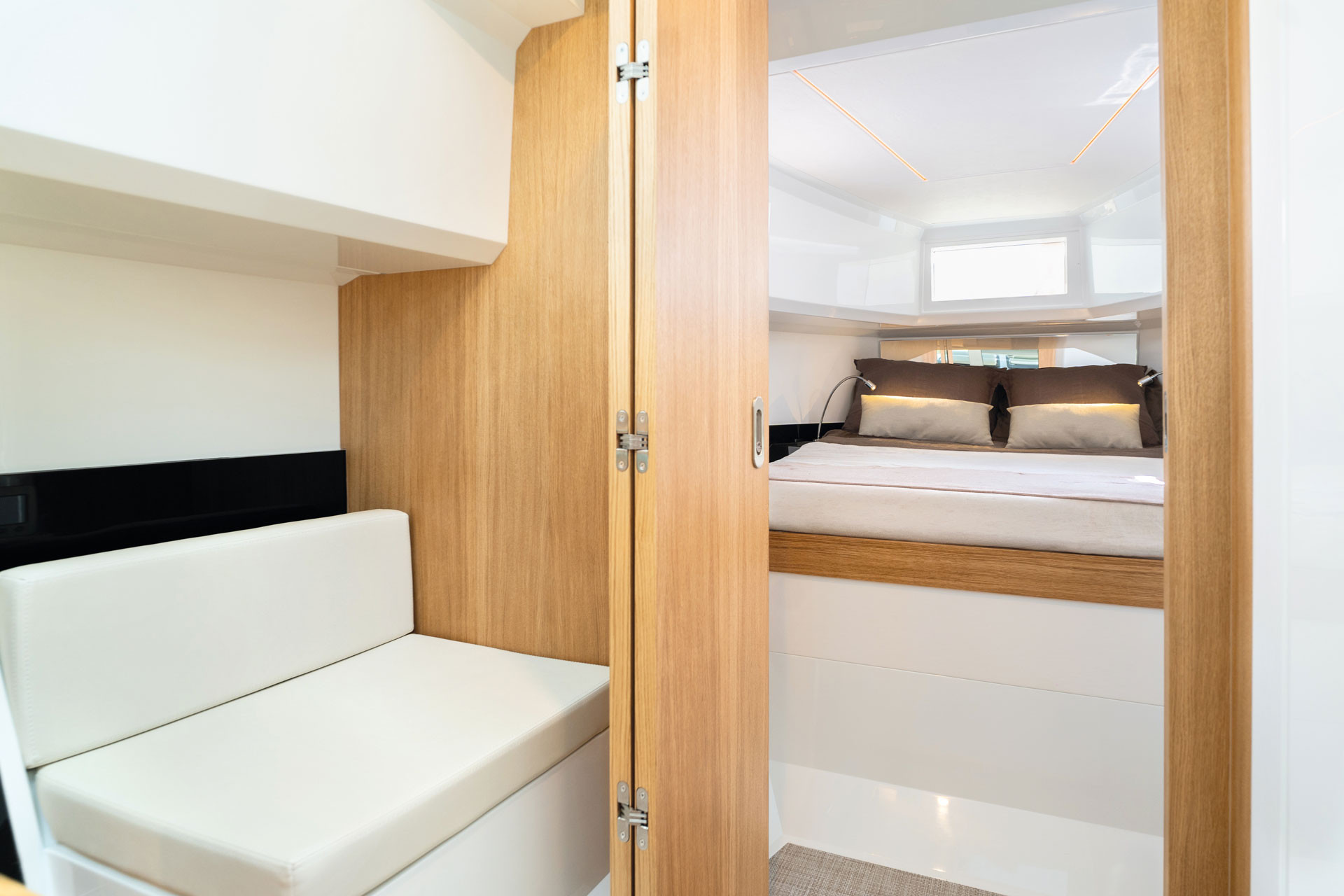 De Antonio Yachts D36 Cabin — photo 6