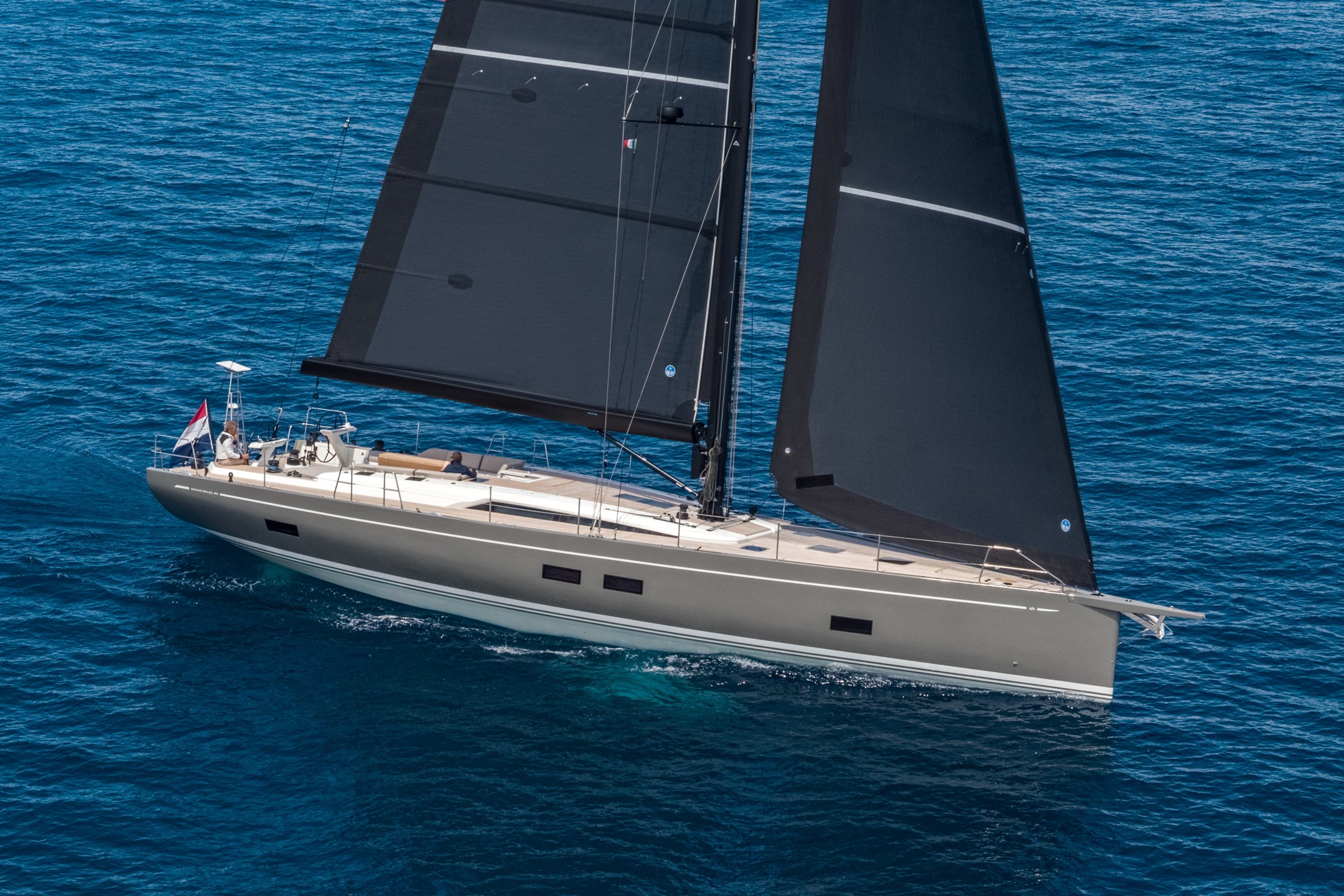 Grand Soleil GS Plus 65 P — photo 3