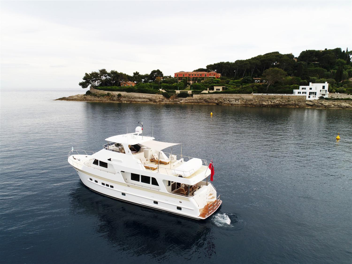 Outer Reef Yachts 630 Motoryacht — photo 6