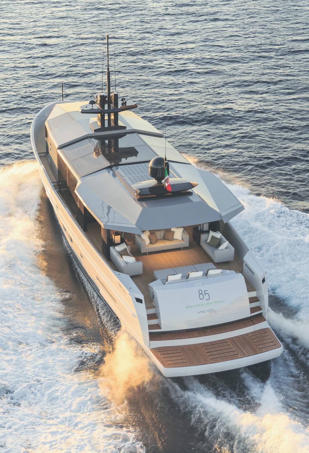 Arcadia Yachts A85 — photo 7