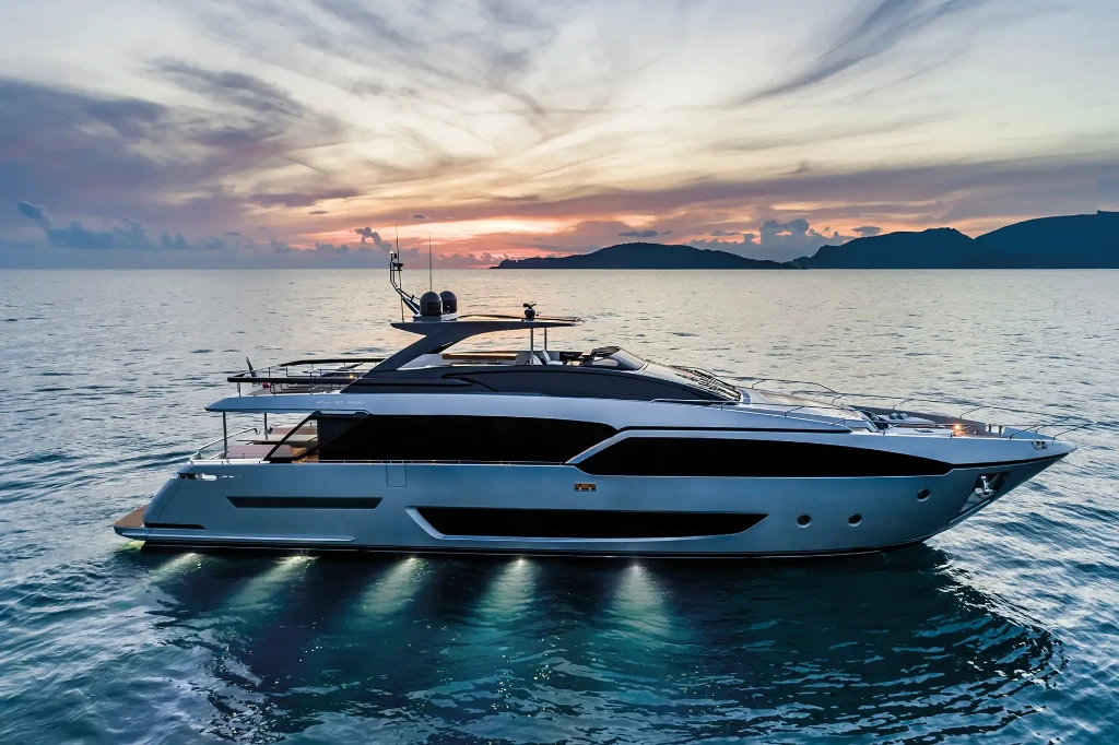 Riva 90' Argo