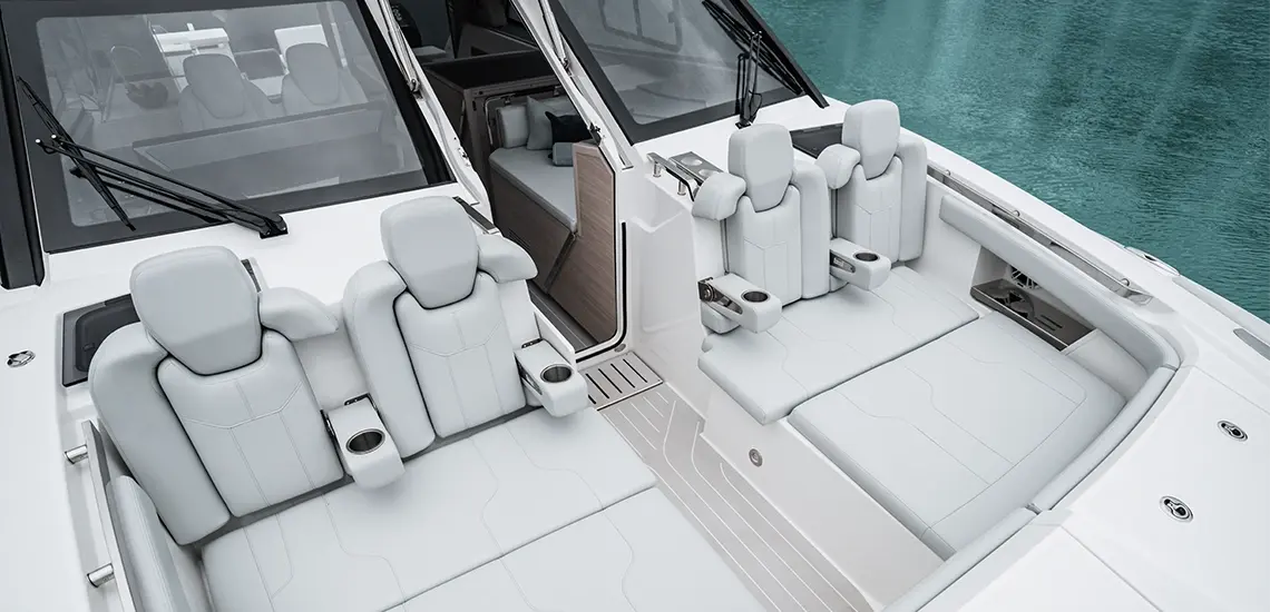 Aquila 42 Coupe — photo 7