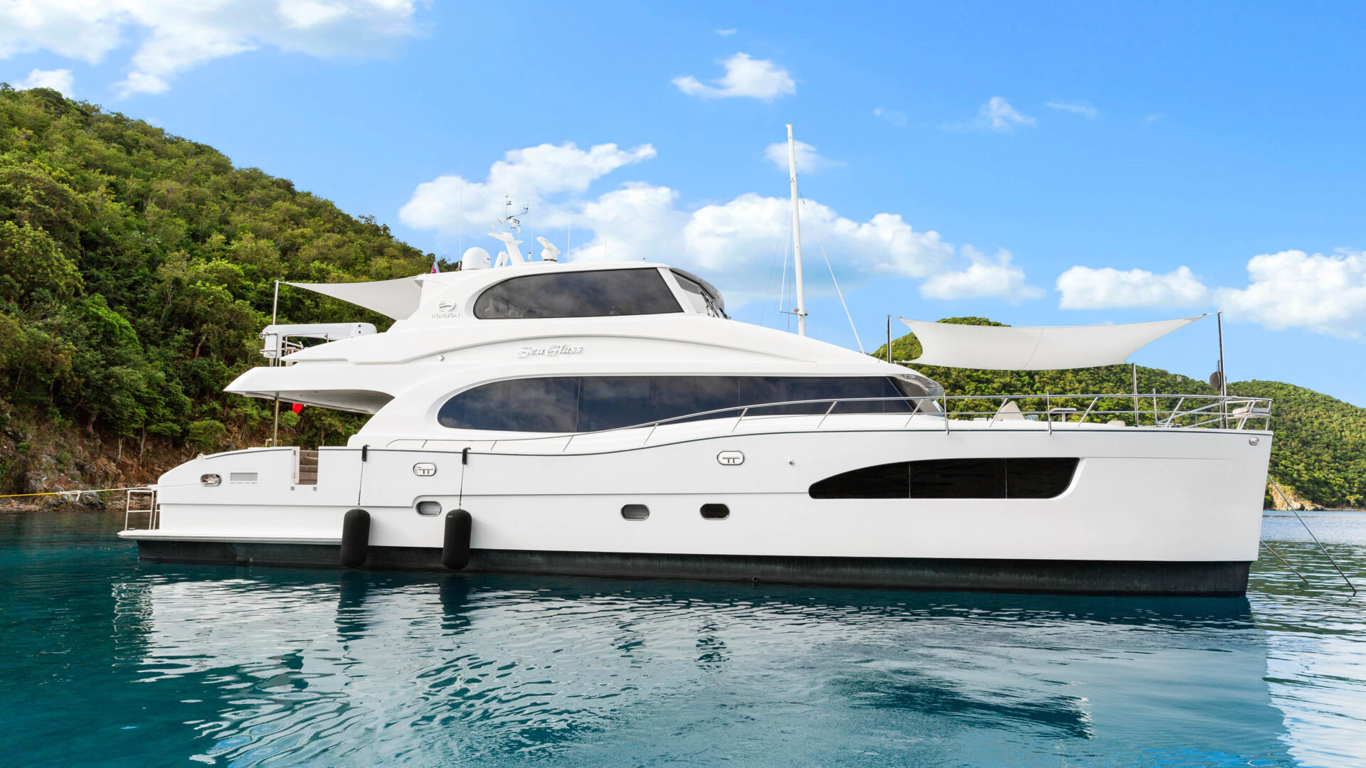 Horizon Yachts Horizon PC74