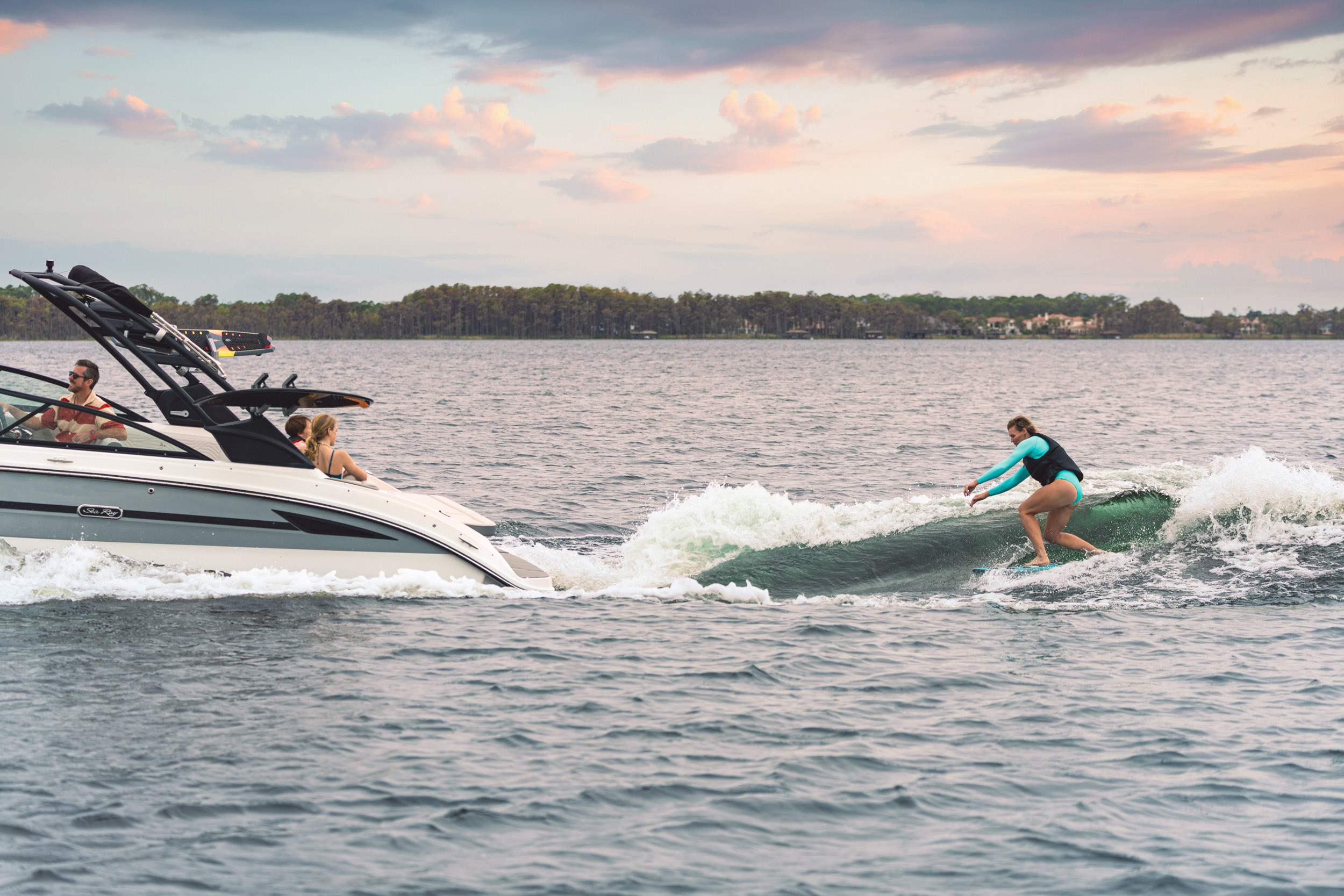Sea Ray SDX 270 Surf — photo 4