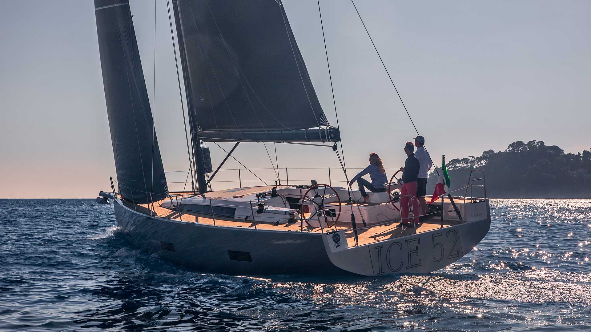 ICE Yachts ICE 52