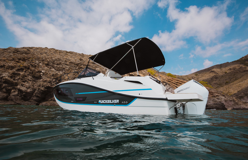 Quicksilver 875 Sundeck — photo 4