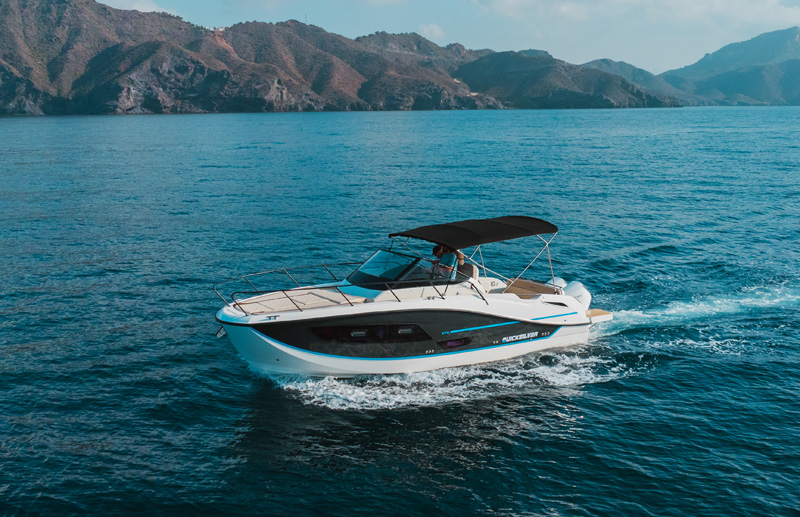 Quicksilver 875 Sundeck — photo 2
