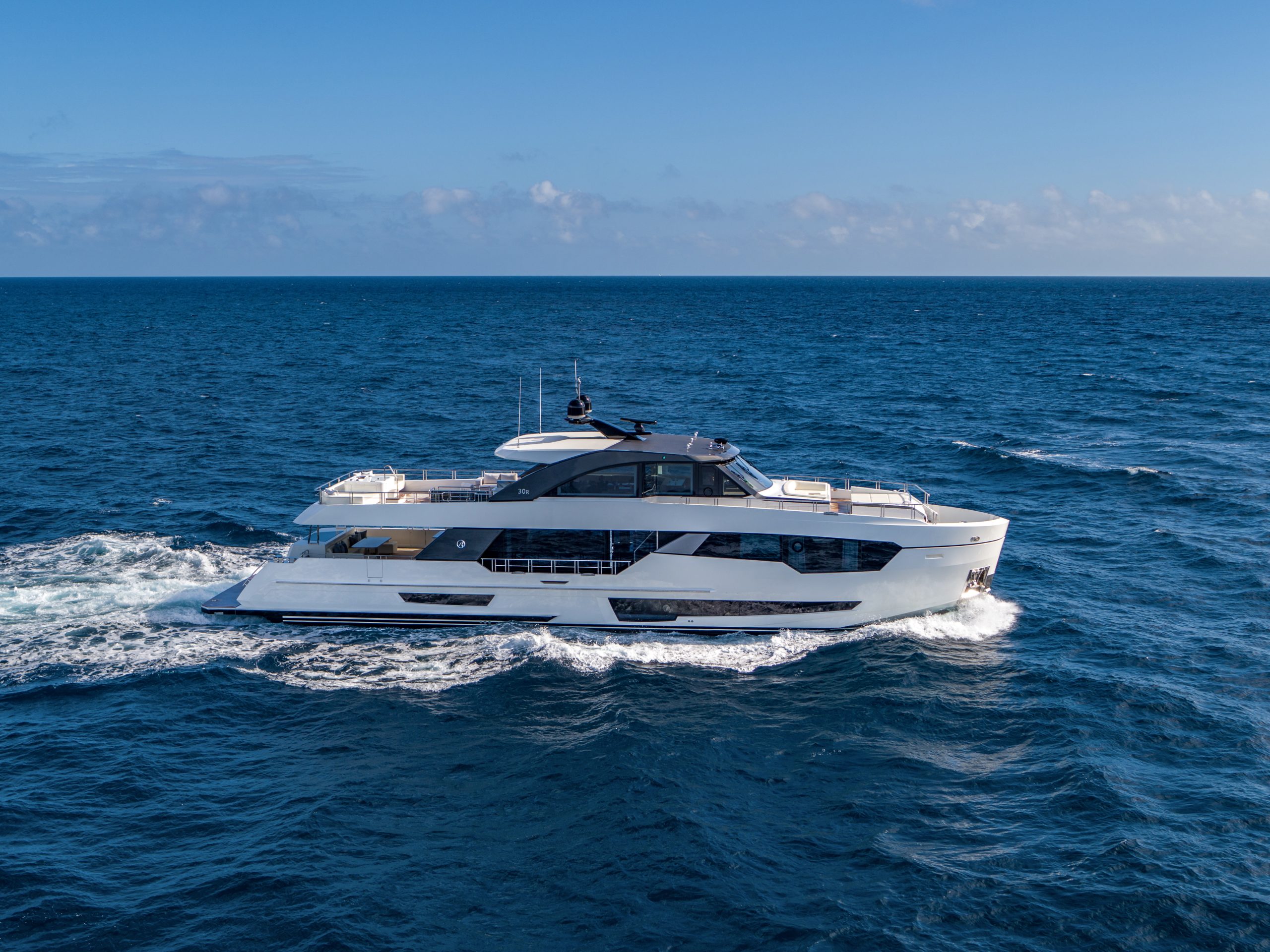 Ocean Alexander 30R — photo 5