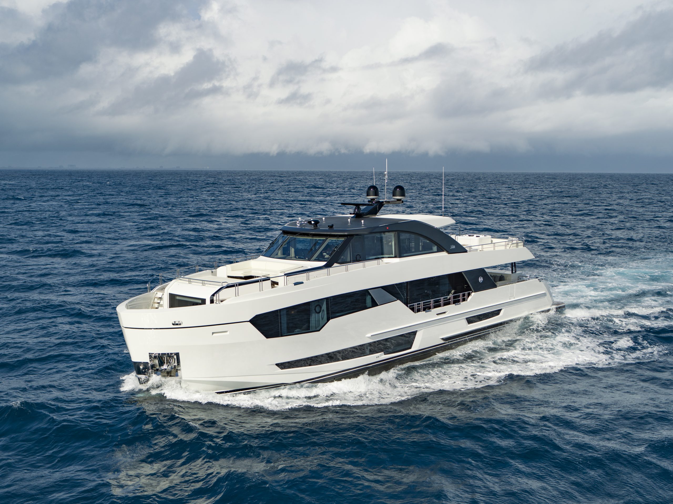 Ocean Alexander 30R — photo 2