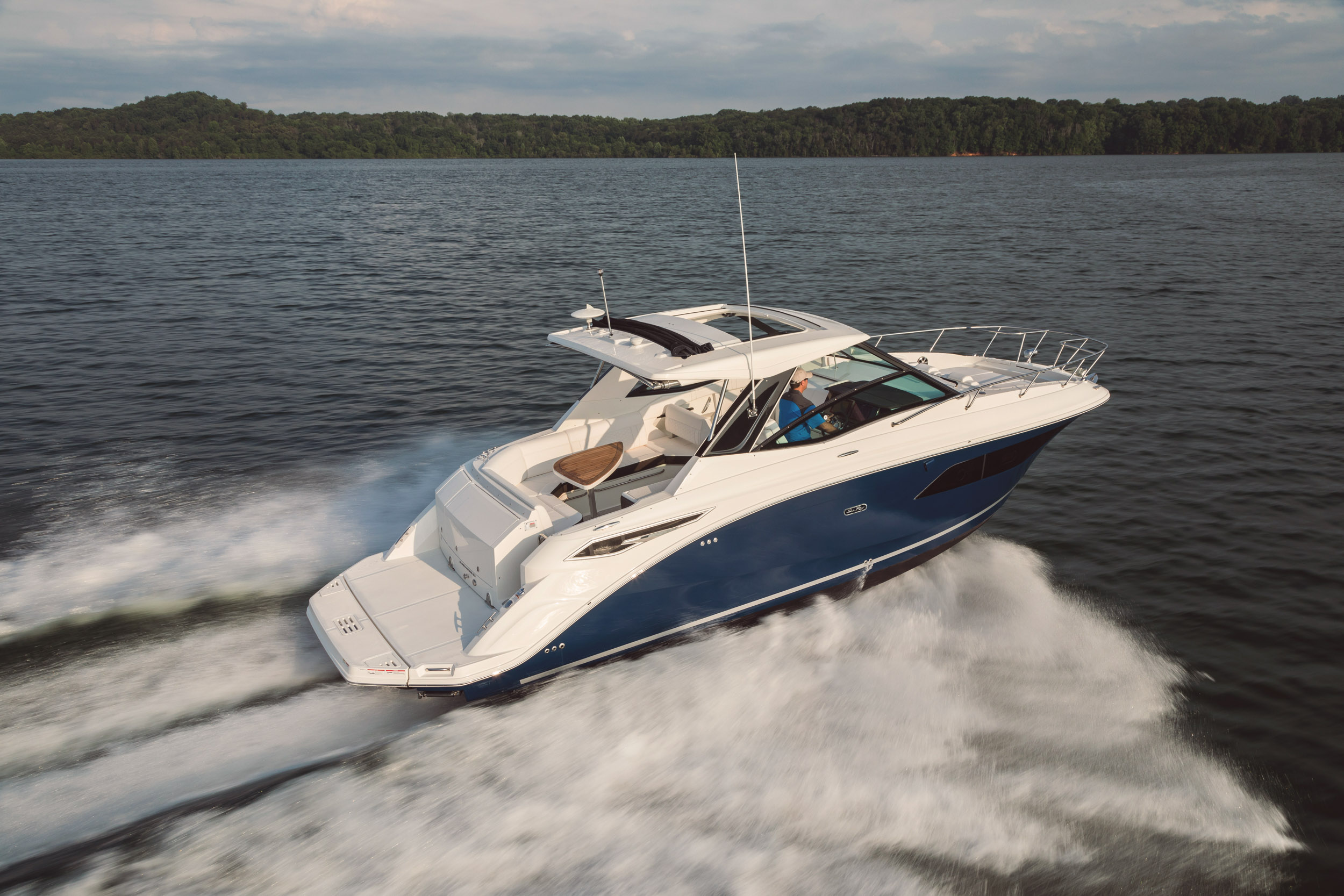 Sea Ray Sundancer 320 — photo 9