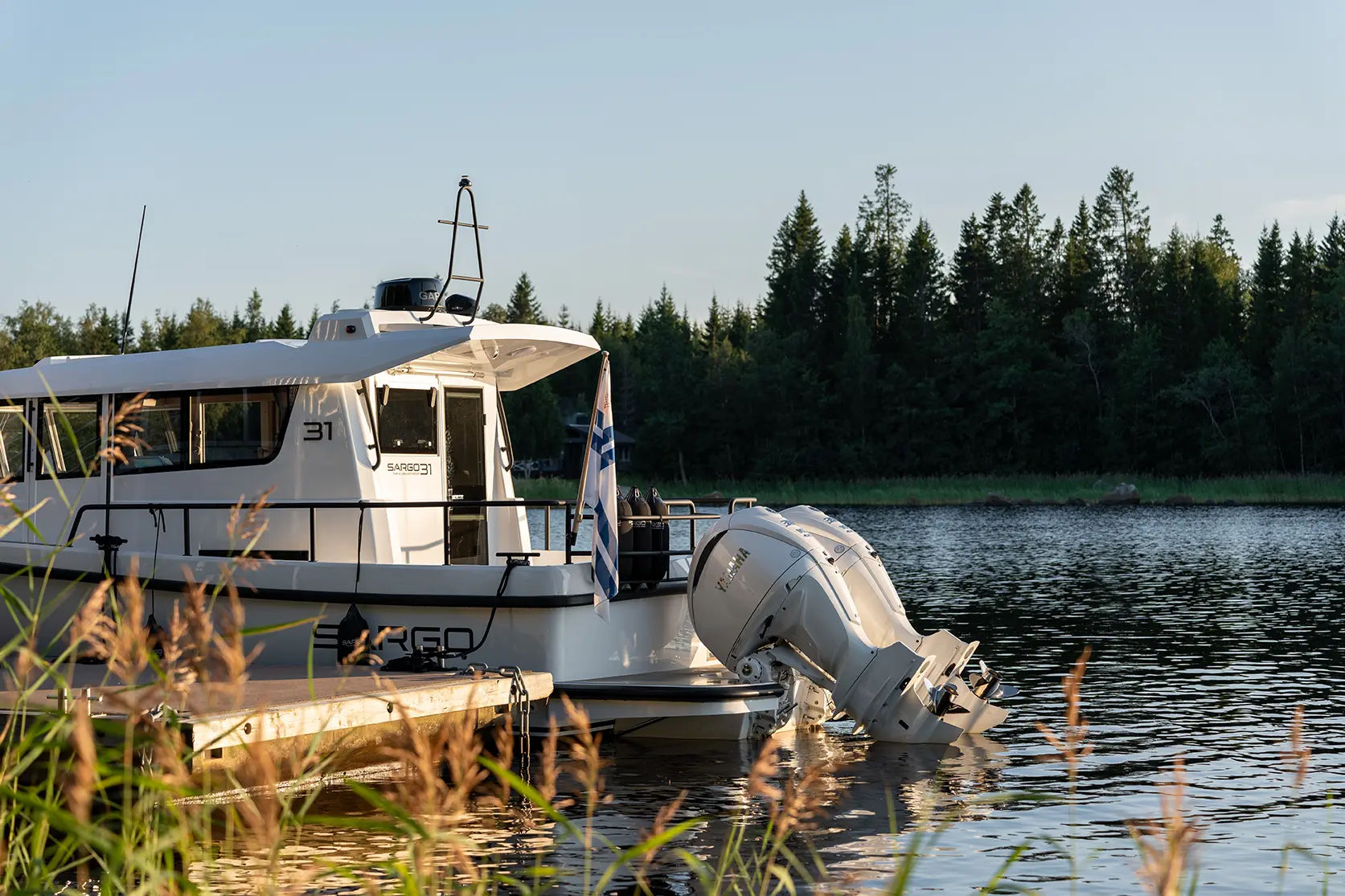 Sargo 31 Outboard — photo 3