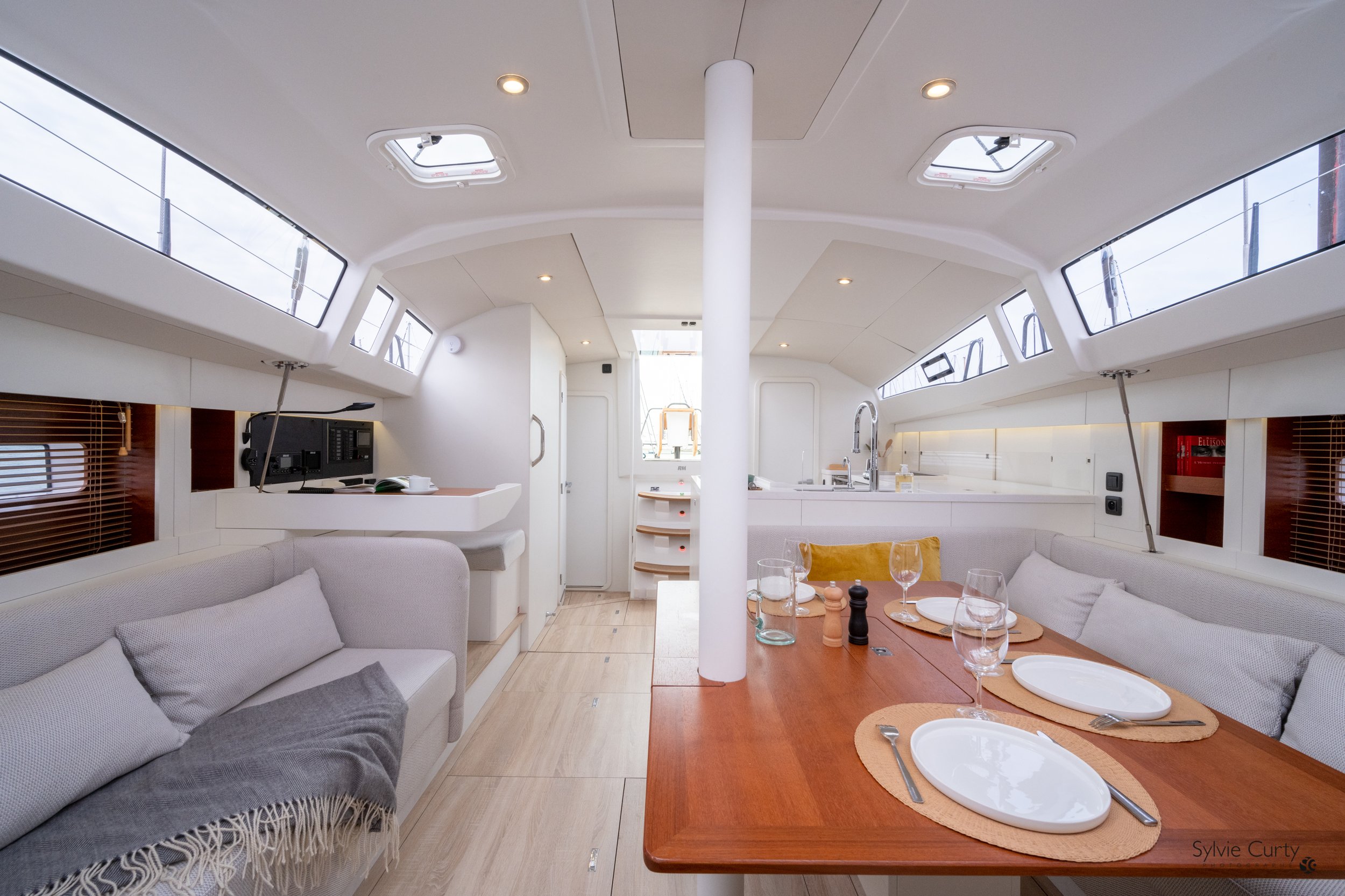 RM Yachts RM 1380