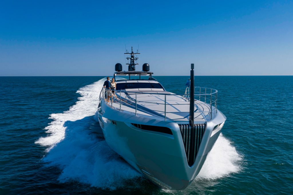 Pershing 140 — photo 4