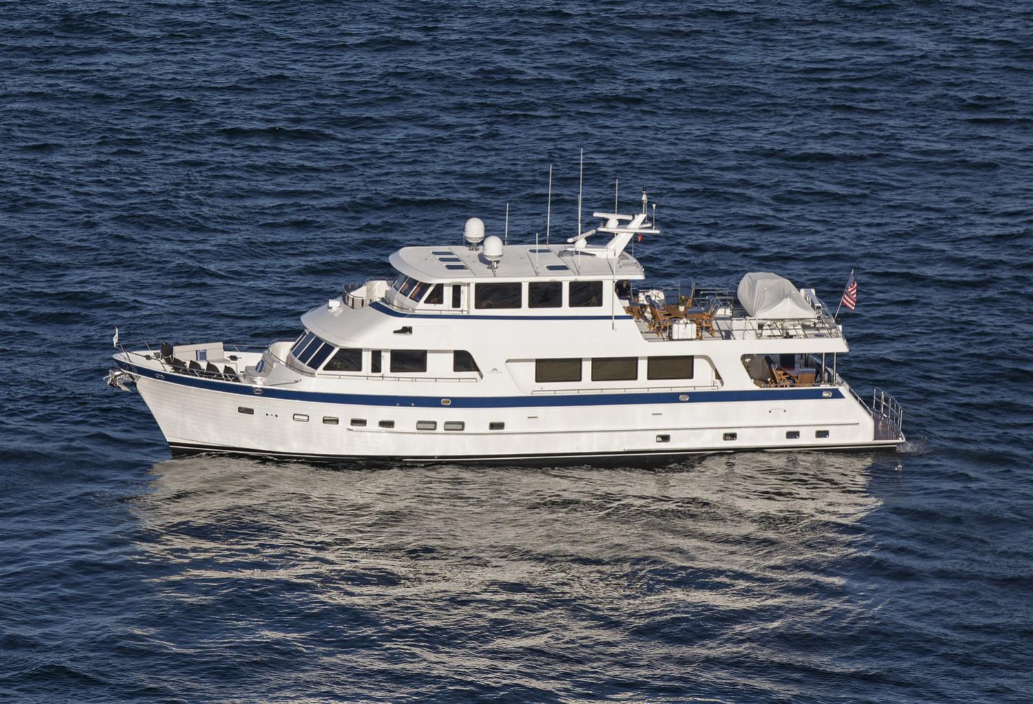 Outer Reef Yachts 820 / 860 Deluxbridge Motoryacht