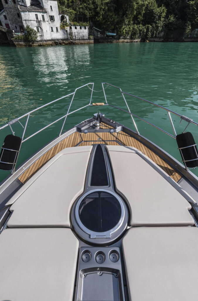 Cranchi M44 HT — photo 10