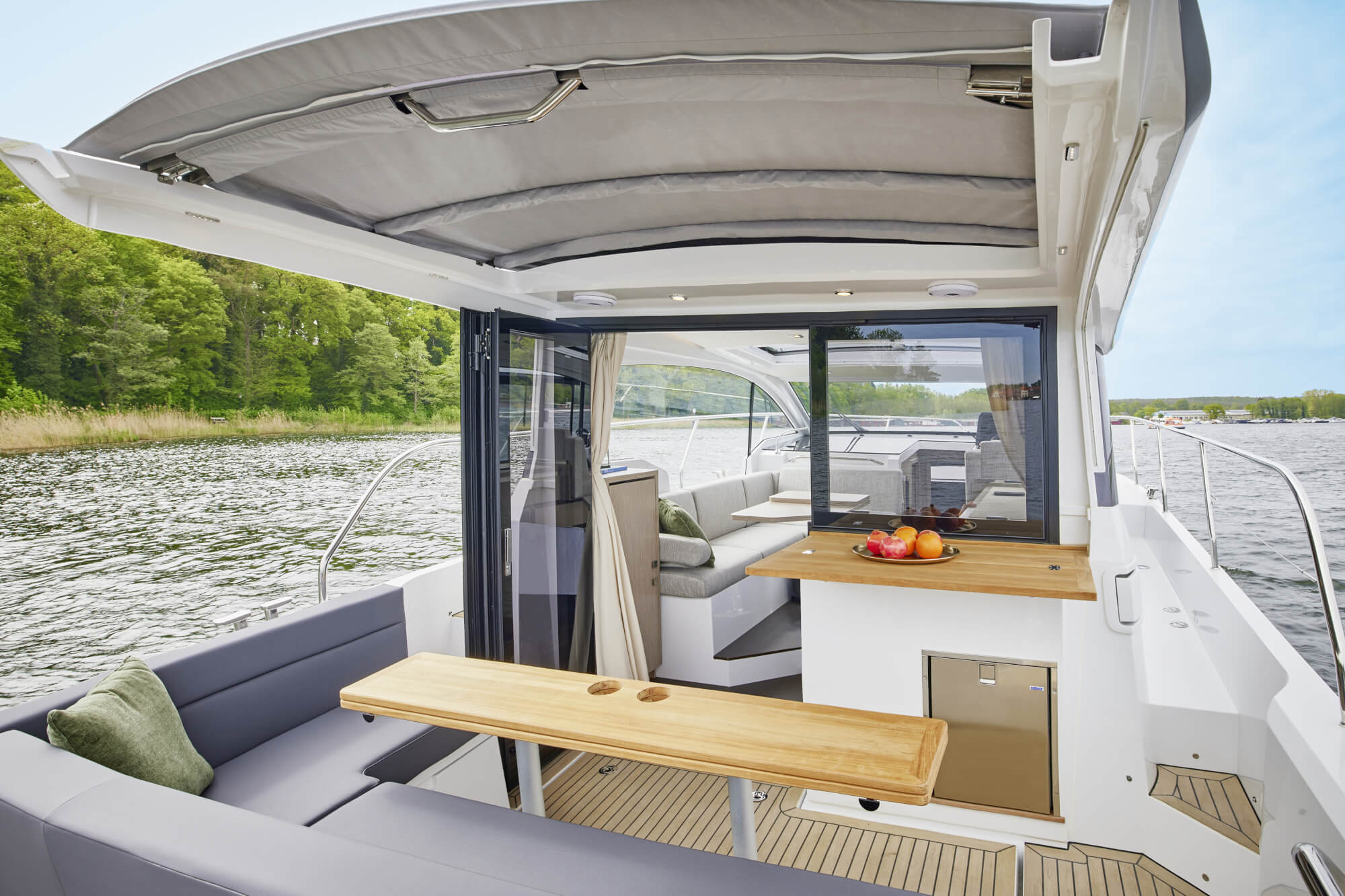 Sealine C335 — photo 3