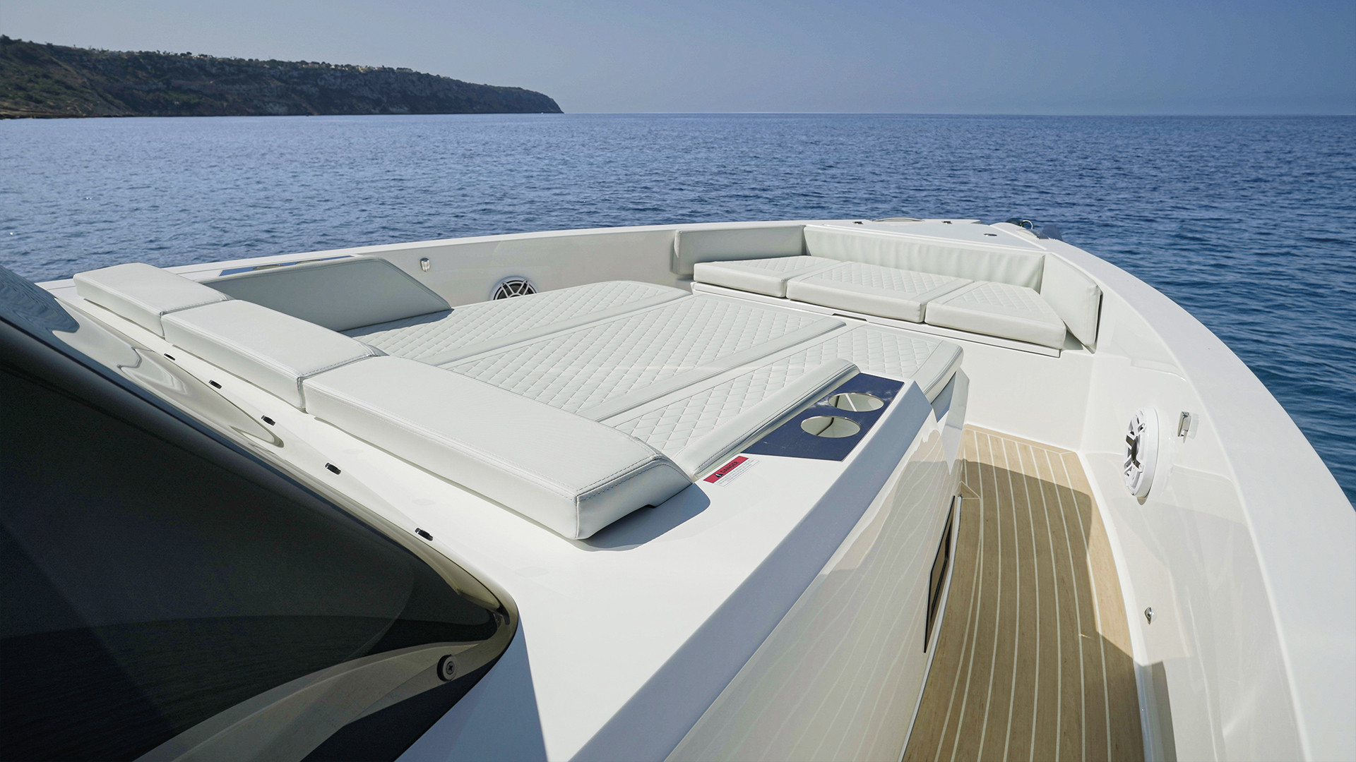 De Antonio Yachts D42 — photo 8